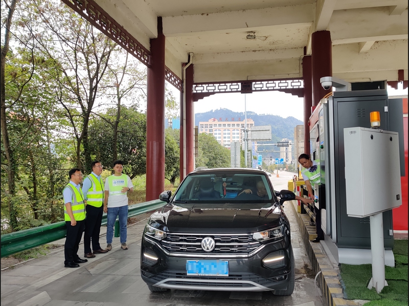 国网厦门供电公司：低压发电方舱首次成功并机并网