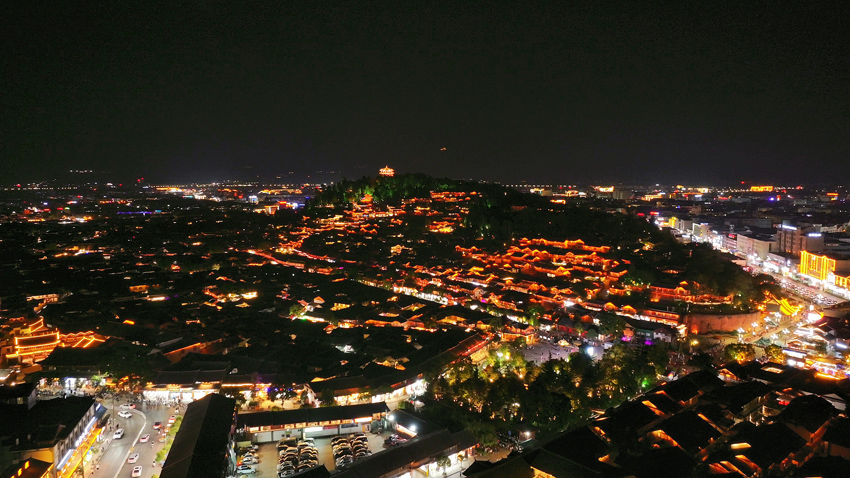 浙江泰仑电力集团有限责任公司：巡检光伏设备 赋能绿色发展