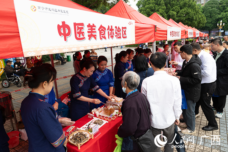 国网重庆电力加强设备运维保障度冬电力供应