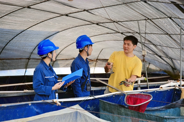 钦州：电力服务进校园 全力护航开学季