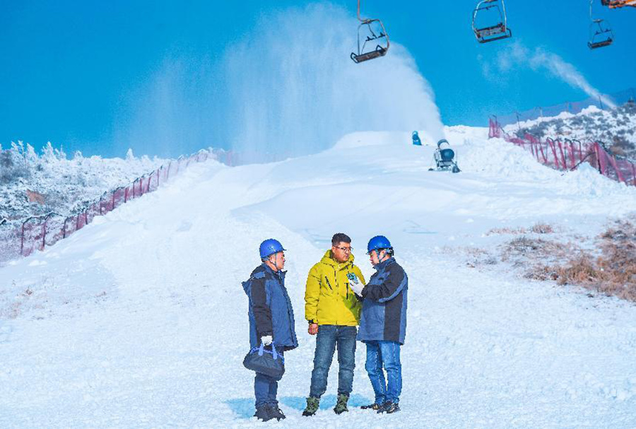 设备更新，拉动投资增长助力产业升级