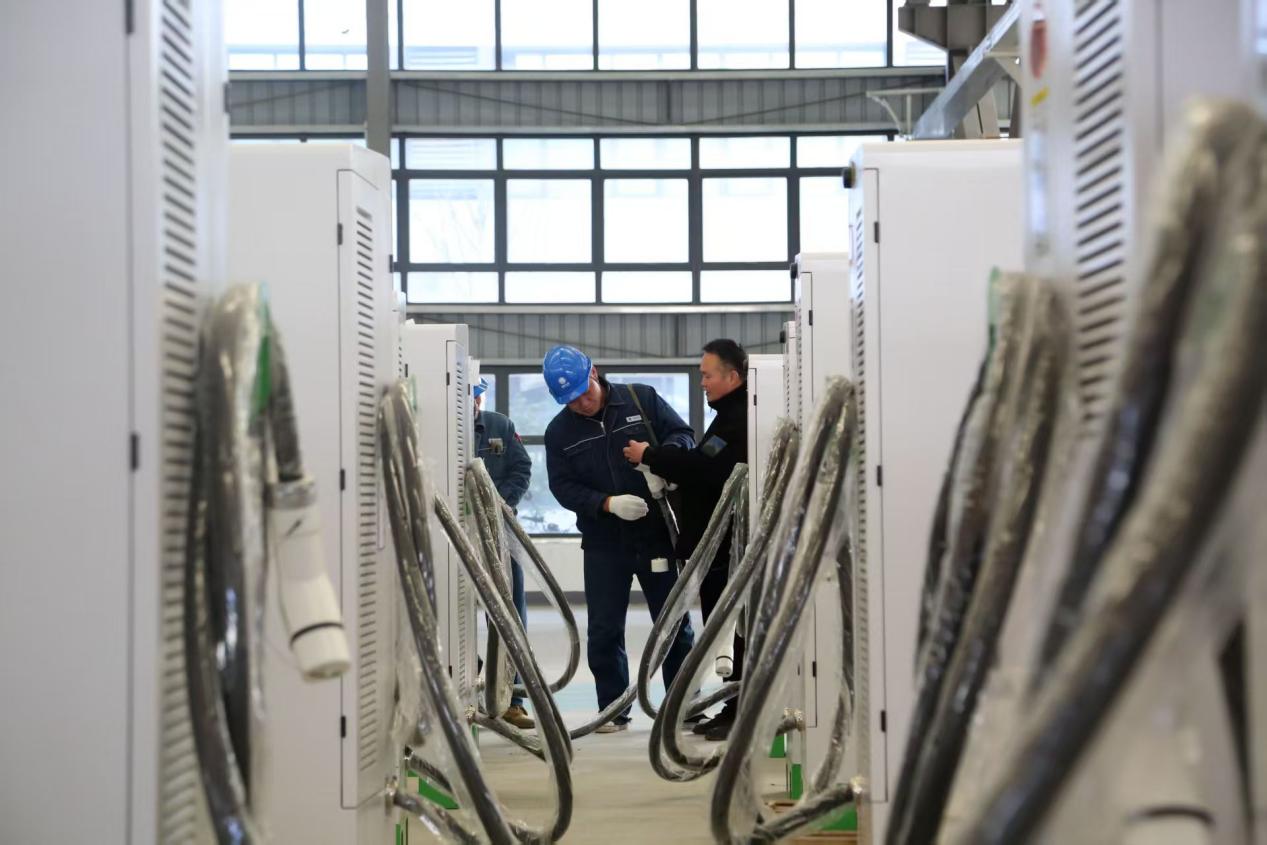 线路设备特巡 护航迎峰度夏