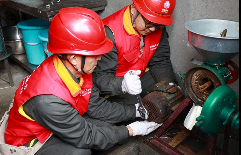 国网湖北电力研发大容量电力应急通信技术